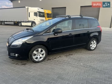 Авто Peugeot 5008 2011 № 7740710
