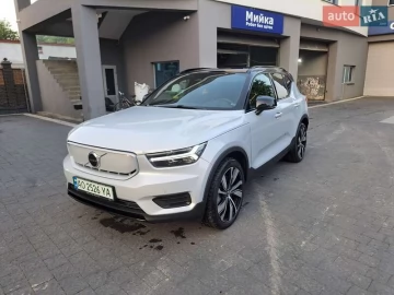 Авто Volvo Xc40 2021 № 7740830