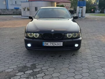 Авто BMW 5 Series 2001 № 7740883