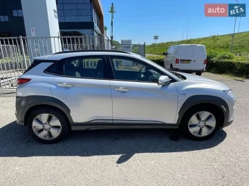 Авто Hyundai Kona Electric 2020 № 7740938
