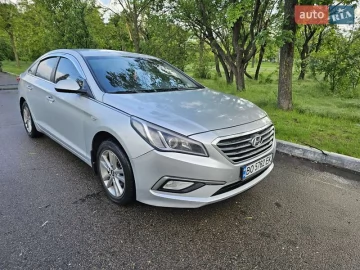 Авто Hyundai Sonata 2015 № 7740965