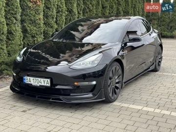 Авто Tesla Model 3 2022 № 7740996