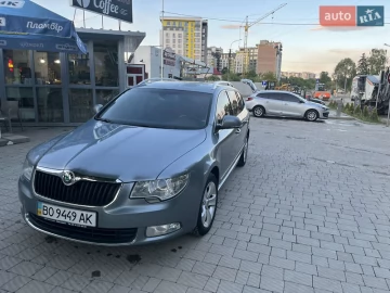 Авто Skoda Superb 2010 № 7741009