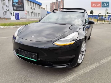 Авто Tesla Model 3 2019 № 7741128