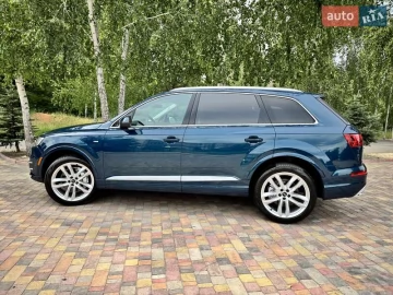 Авто Audi Q7 2018 № 7741129