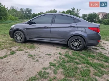Авто Hyundai Accent 2012 № 7741152