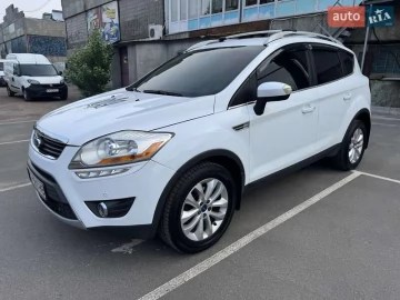 Авто Ford Kuga 2012 № 7741169