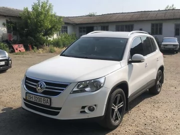 Авто Volkswagen Tiguan 2011 № 7741215