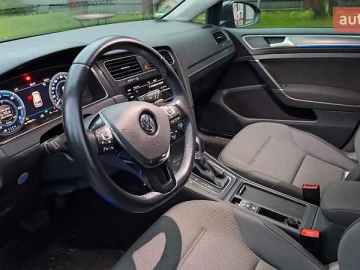 Авто Volkswagen Golf 2017 № 7741218