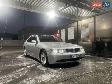 Авто BMW 7 Series 2002 № 7741317