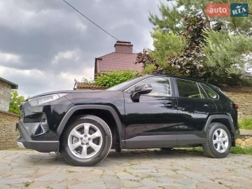 Авто Toyota Rav4 2022 № 7741545