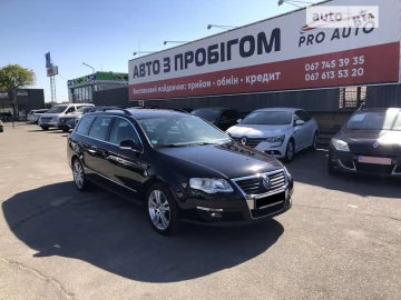 Авто Volkswagen Passat 2010 № 7741594