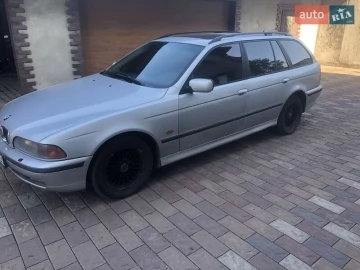 Авто BMW 5 Series 1999 № 7741672