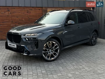 Авто BMW X7 2024 № 7741775