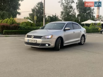 Авто Volkswagen Jetta 2011 № 7741823