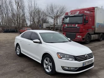 Авто Volkswagen Passat 2012 № 7741836