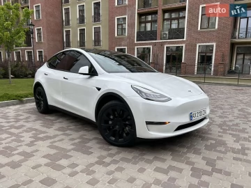 Авто Tesla Model Y 2022 № 7741867