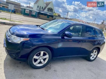 Авто Mitsubishi Outlander 2013 № 7741935