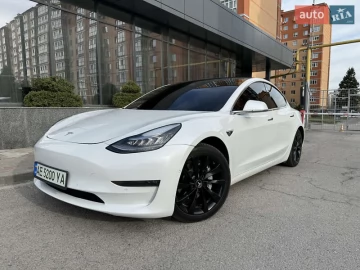 Авто Tesla Model 3 2019 № 7741961