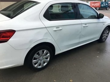 Авто Peugeot 301 2021 № 7742048
