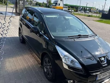 Авто Peugeot 5008 2010 № 7742081