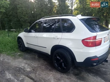 Авто BMW X5 2010 № 7742099