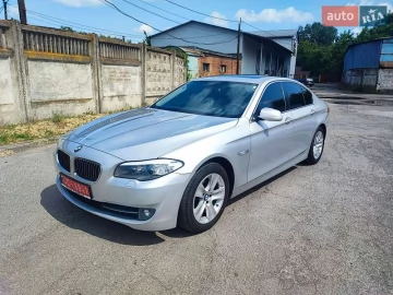 Авто BMW 5 Series 2013 № 7742104