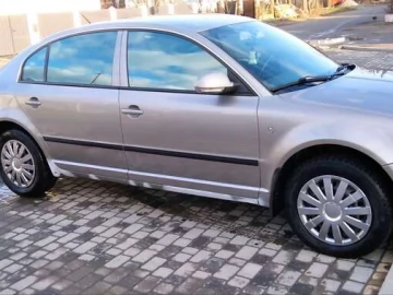 Авто Skoda Superb 2007 № 7742203