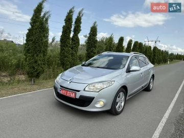 Авто Renault Megane 2011 № 7742381
