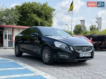 Авто Volvo S60 2012 № 7742389