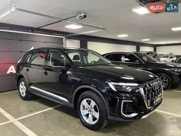 Авто Audi Q7 2025 № 7742465