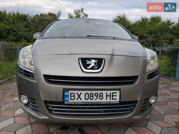 Авто Peugeot 5008 2010 № 7742530