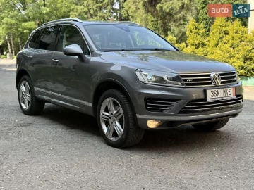 Авто Volkswagen Touareg 2017 № 7742630