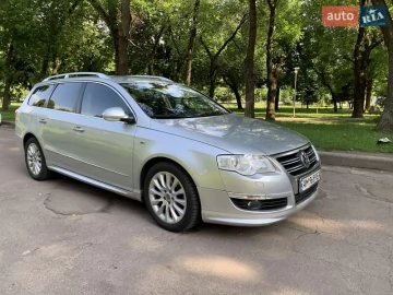 Авто Volkswagen Passat 2010 № 7742721