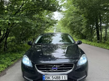 Авто Volvo V40 2014 № 7742741