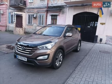 Авто Hyundai Santa Fe 2013 № 7742771