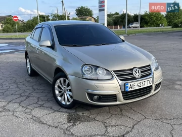 Авто Volkswagen Jetta 2008 № 7742938