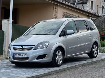 Авто Opel Zafira 2010 № 7742984