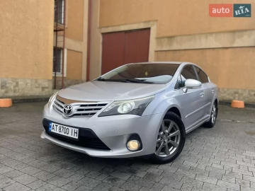 Авто Toyota Avensis 2013 № 7743081