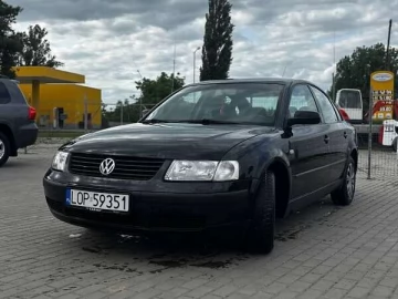 Авто Volkswagen Passat 2000 № 7743097