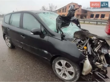 Авто Renault Grand Scenic 2010 № 7743114