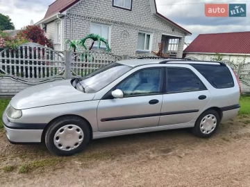 Авто Renault Laguna 2000 № 7743127