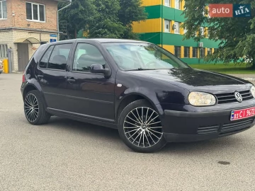 Авто Volkswagen Golf 2002 № 7743148