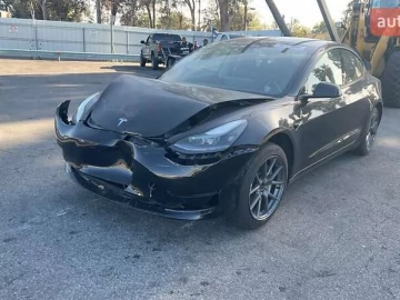 Авто Tesla Model 3 2022 № 7743250