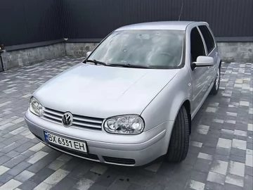 Авто Volkswagen Golf 2003 № 7743297