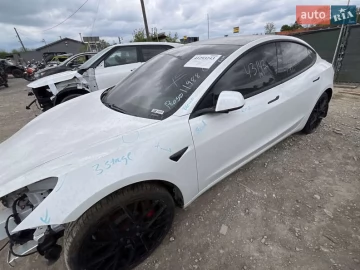 Авто Tesla Model 3 2021 № 7743307
