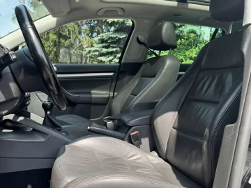 Авто Volkswagen Golf 2010 № 7743386