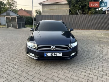Авто Volkswagen Passat 2016 № 7743412