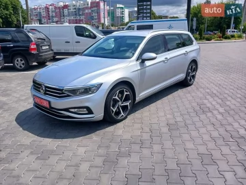 Авто Volkswagen Passat 2020 № 7743416