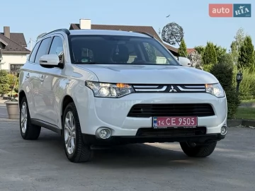 Авто Mitsubishi Outlander 2013 № 7743427